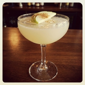An image of the Big Apple Margarita cocktail submitted by Toby that contains Blanco Tequila, Apple Schnapps, Lemon, Apple and Salt