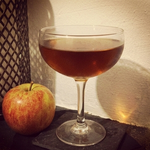 An image of the Diamondback cocktail submitted by Toby that contains Rye Whiskey, Apple Brandy and Yellow Chartreuse