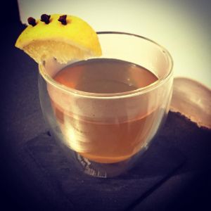 An image of the Le Père Bis cocktail submitted by n0tquitethere that contains Chamomile Tea, Single Malt Scotch, St Germain, Honey Syrup, Lemon and Cloves