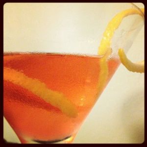 An image of the Nouveau Carré cocktail submitted by n0tquitethere that contains Anejo Tequila, Lillet Blanc, Benedictine DOM, Peychauds Bitters and Lemon