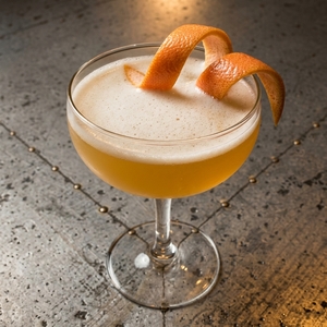 An image of the Paddington cocktail submitted by Toby that contains Gold Rum, Lillet Blanc, Grapefruit, Lemon, Marmalade, Absinthe and Grapefruit