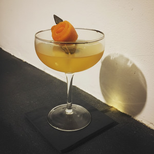 An image of the Pick-Me-Up cocktail submitted by Toby that contains Cognac, Dry Vermouth and Absinthe